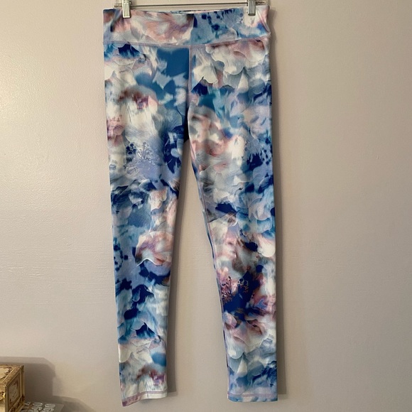 Aeropostale Live, Love, Dream Floral Leggings Sz L